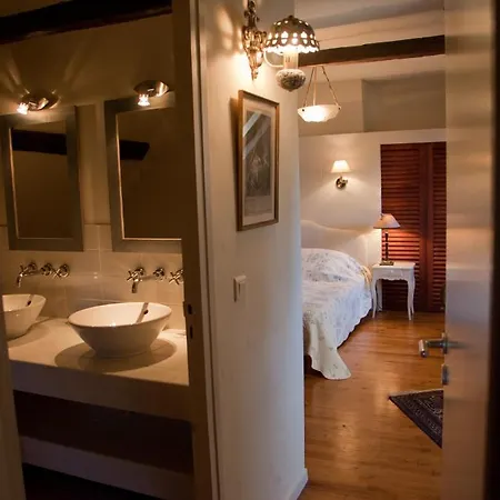 Les Maisons De Marie Tatil Evi