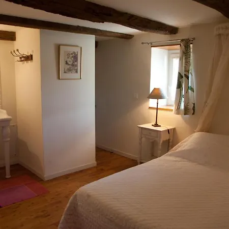 Les Maisons De Marie Tatil Evi